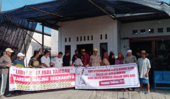 Foto: Seruan keresahan masyarakat Babulu Laut (Dok: CahayaBorneo/AJI)