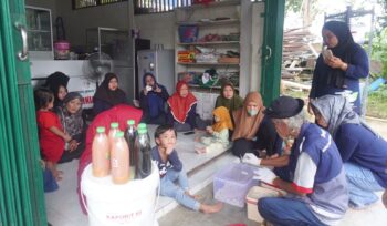 Foto: Pelatihan Budidaya Maggot di Gang Kamarema  (Dok. PEP)