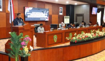 Foto: Bupati Penajam Paser Utara (PPU) Mudyat Noor saat memaparkan realisasi APBD (Dok. Humas PPU)
