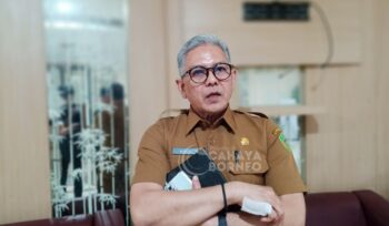 Foto : Pelaksana tugas (Plt) Kepala BKPSDM PPU, Ainie, saat bertemu di Pemkab PPU, (Dok : CahayaBorneo/AJI)