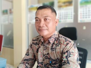 Foto : Plh kasi ketenangan dan peserta didik, Tono, (Dok : CahayaBorneo/AJI)