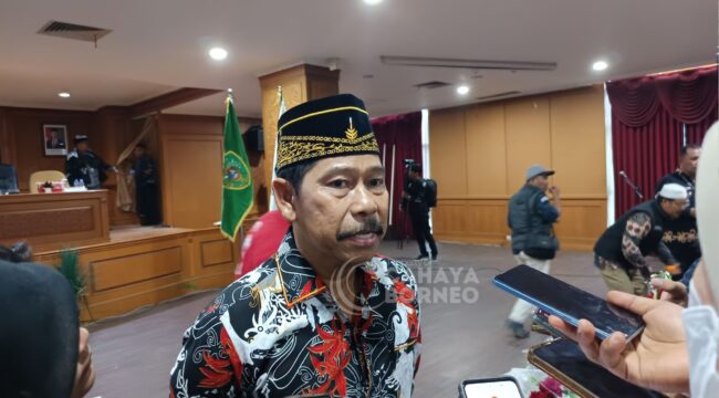 Foto : Wakil Bupati (Wabup) PPU, Abdul Waris Muin, (Dok : CahayaBorneo/AJI)