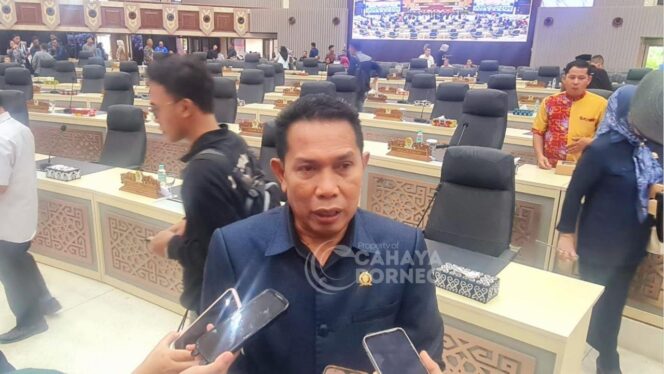 
					Foto: Anggota Komisi IV DPRD Kalimantan Timur, Agus Aras (Dok. CahayaBorneo/AQL)