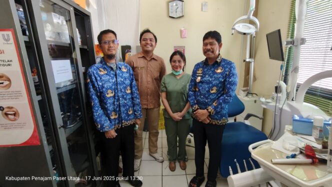 
					Foto: Wakil Bupati Penajam Paser Utara (PPU), Abdul Waris Muin ke Puskesmas (Dok. Humas PPU)