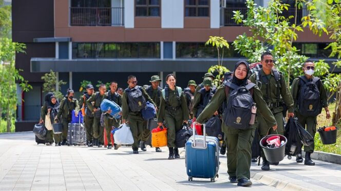 
					Foto: CPNS Otorita Ibu Kota Nusantara (OIKN) resmi menempati Rumah Susun (Rusun) Aparatur Sipil Negara (Dok. Instagram/@ikn_id)