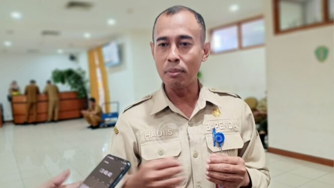 
					Foto: Kepala Bapenda PPU, Hadi Saputro (Dok: CahayaBorneo/AJI)