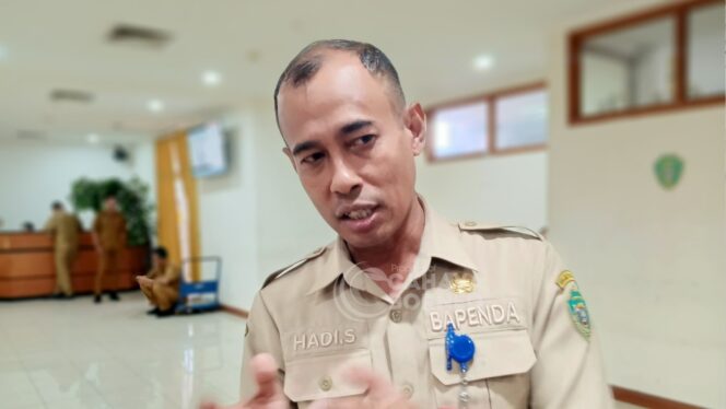 
					Foto : Kepala Bapenda PPU, Hadi Saputro (Dok : CahayaBorneo/AJI)