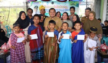 Foto: Kegiatan bhakti sosial berupa khitan massal dilaksanakan di Desa Sesulu, Kecamatan Waru, Kabupaten Penajam Paser Utara (Dok. Humas PPU)