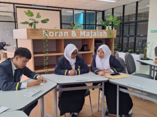 Foto: PT Pertamina Hulu Indonesia (PHI) kembali meluncurkan program CSR flagship di bidang pendidikan, yakni Beasiswa Sobat Bumi Kalimantan (BSBK) (Dok. PT Pertamina Hulu Indonesia)