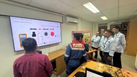 Foto: Kegiatan program Tanggung Jawab Sosial dan Lingkungan (TJSL) atau CSR perusahaan berupa program PHKT Mengajar (Dok. PHKT)