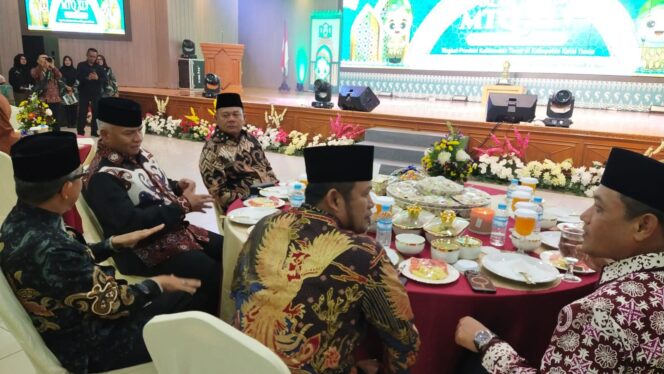 
					Foto: Malam Ta’aruf Musabaqah Tilawatil Qur’an (MTQ) ke-45 Tingkat Provinsi Kalimantan Timur (Dok. Pendam VI/Mlw)