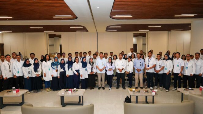 
					Foto: Kegiatan pembekalan internalisasi (Induction Program) di Kantor Kementerian Koordinator 1, Nusantara (Dok. Humas OIKN)