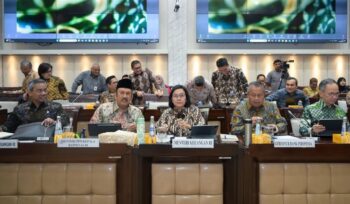 Foto: Menteri Keuangan Sri Mulyani Indrawati menghadiri rapat bersama Komisi XI DPR RI pagi ini (22/8) di Jakarta (Dok. Instagram/@smindrawati)