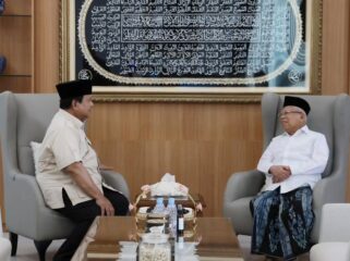 Foto: Presiden Prabowo Subianto melakukan kunjungan ke kediaman Wakil Presiden ke-13 Republik Indonesia, K.H. Ma’ruf Amin (Dok. BPMI Setpres)