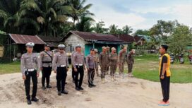 Foto: Kegiatan pengamanan Polsek Babulu, bersama dengan Satpol-PP dan TNI (Dok: CahayaBorneo/AJI)