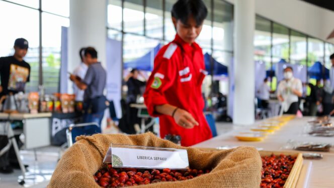 
					Foto: Acara Nusantara Liberica Coffee Exhibition (Dok. Humas OIKN)