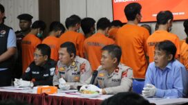 Foto: Polres PPU ini berhasil mengungkap 9 kasus, menangkap 18 tersangka, dan menyita barang bukti sabu-sabu seberat bruto 135,89 gram (Dok. Polres PPU)