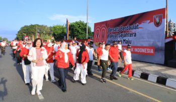 Foto: Kodam VI/Mulawarman menggelar rangkaian kegiatan olahraga, pawai, dan lomba penuh semangat di Lapangan Makodam VI/Mlw (Dok. Pendam VI/Mlw)