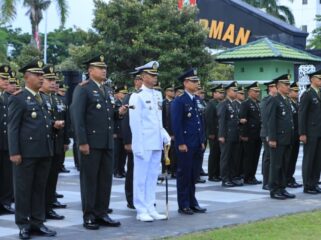 Foto: Upacara Peringatan Hari Ulang Tahun ke-80 Kemerdekaan Republik Indonesia tahun 2025 di Lapangan Upacara Makodam VI/Mulawarman, Balikpapan (Dok. Pendam VI/Mlw)