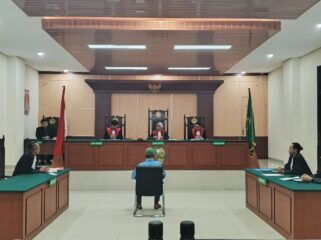 Foto: Masa sidang vonis, kasus pembelaan diri seorang petambak di Babulu Laut, Penajam Paser Utara (PPU) (Dok: Istimewa)