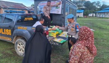 Foto: Polres Penajam Paser Utara (PPU) bersama Perum Bulog Kabupaten PPU menggelar Gerakan Pangan Murah (GPM) dengan tema “Polri untuk Masyarakat” di Kecamatan Penajam (Dok. Polres PPU)