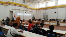 Foto: Rapat Pemkab, bersama BK dan jajaran masyarakat terkait dalam pembangunan bandara VVIP (Dok: CahayaBorneo/AJI)