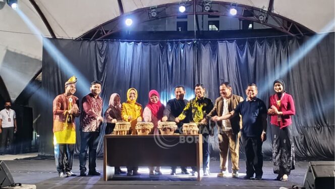 
					Foto: Pagelaran Seni Askarya (Dok: CahayaBorneo/AJI)
