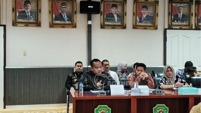 
					Foto: Asisten I Bidang Pemerintahan dan Kesejahteraan Rakyat Sekretariat Kabupaten PPU, Nicko Herlambang (Dok. CahayaBorneo/AJI)