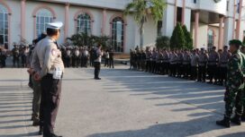 Foto: Pengamanan ketat pada aksi damai yang digelar Aliansi “Ibrahim Tempat Bersatunya Masyarakat” (ITBM) di halaman Kantor Bupati PPU (Dok. Polres PPU)