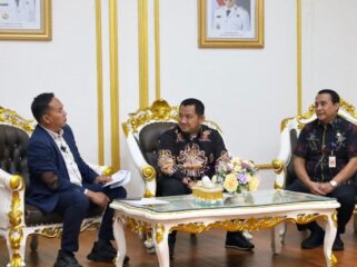 Foto: Bupati Penajam Paser Utara (PPU) Mudyat Noor saat tampil sebagai narasumber dalam acara Talkshow Balikpapan TV (Dok. Humas PPU)