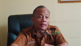 Foto: Kepala Disdukcapil PPU, Waluyo, saat ditemui di kantornya (Dok: CahayaBorneo/AJI)