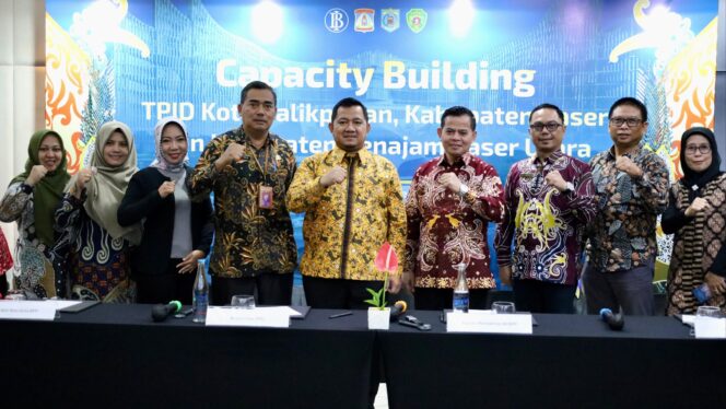 Foto: Bupati Penajam Paser Utara (PPU) Mudyat Noor menghadiri kegiatan Capacity Building Tim Pengendalian Inflasi Daerah (TPID) Tahun 2025 yang digelar oleh Kantor Perwakilan Bank Indonesia (BI) Balikpapan di Pullman Legian Hotel, Badung, Bali, Jumat (24/10/2025). (Dok. Humas PPU)