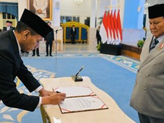 Foto: Presiden Republik Indonesia Prabowo Subianto secara resmi melantik dua wakil menteri Kabinet Merah Putih dan dua asisten khusus presiden di Istana Negara, Jakarta, pada Rabu, 8 Oktober 2025 (Dok. BPMI Setpres)