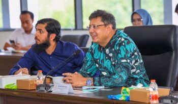 Foto: Keterangan foto kunjungan Dubes Bangladesh : Otorita IKN menyambut kunjungan kehormatan dari Duta Besar Bangladesh untuk Indonesia dalam rangka meninjau perkembangan pembangunan IKN terutama rencana pembangunan Diplomatic Compound di wilayah KIPP IKN pada Rabu (01/10/2025). (Dok. Humas OIKN)