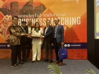 Foto: Perwakilan Indonesia dan pelaku industri pariwisata mengikuti sesi business matching dengan mitra India di New Delhi, Selasa (18/11/2025). (Dok. Kemenpar RI)