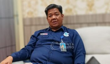 
Foto : Direktur Perumda AMDT PPU, Abdul Rasyid, (Dok : CahayaBorneo/AJI).