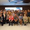Foto: Para pegawai Otorita Ibu Kota Nusantara (IKN) berfoto bersama usai mengikuti Workshop Pencegahan dan Pengendalian Penyakit Tidak Menular (PTM) di Kantor Kemenko 3, Kawasan Inti Pusat Pemerintahan (KIPP) IKN, Jumat (7/11/2025). (Dok. Humas OIKN)