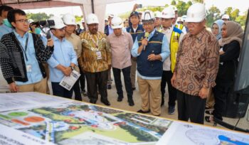 Foto: Dukungan penuh terhadap pembangunan IKN, Komisi II DPR RI menggelar Rapat Koordinasi dan Monitoring Pembangunan ke titik-titik pembangunan di Ibu Kota Nusantara (11/11/2025). (Dok. Humas OIKN)
